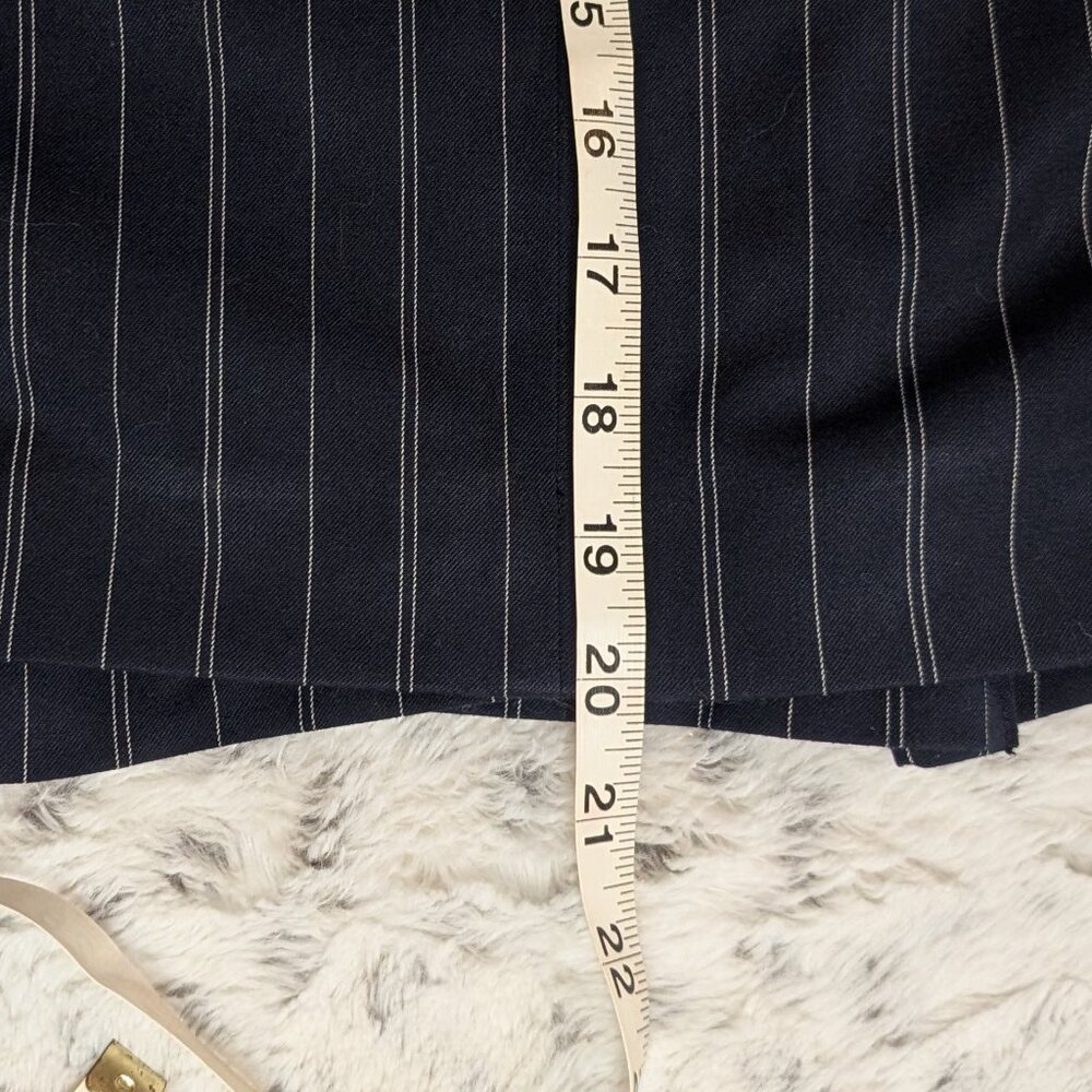 Banana Republic Mini Skirt Navy Blue Pinstripe Faux Wrap Sz 10 - Picture 6 of 9